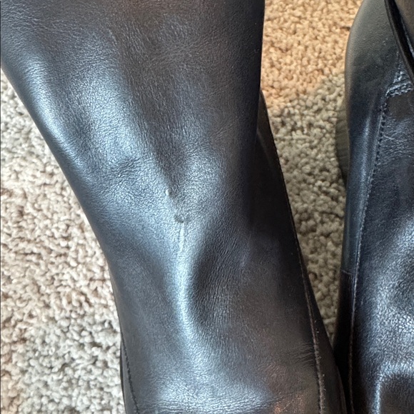 Enzo Angiolini Black Leather Heeled Bootie - Picture 4 of 7